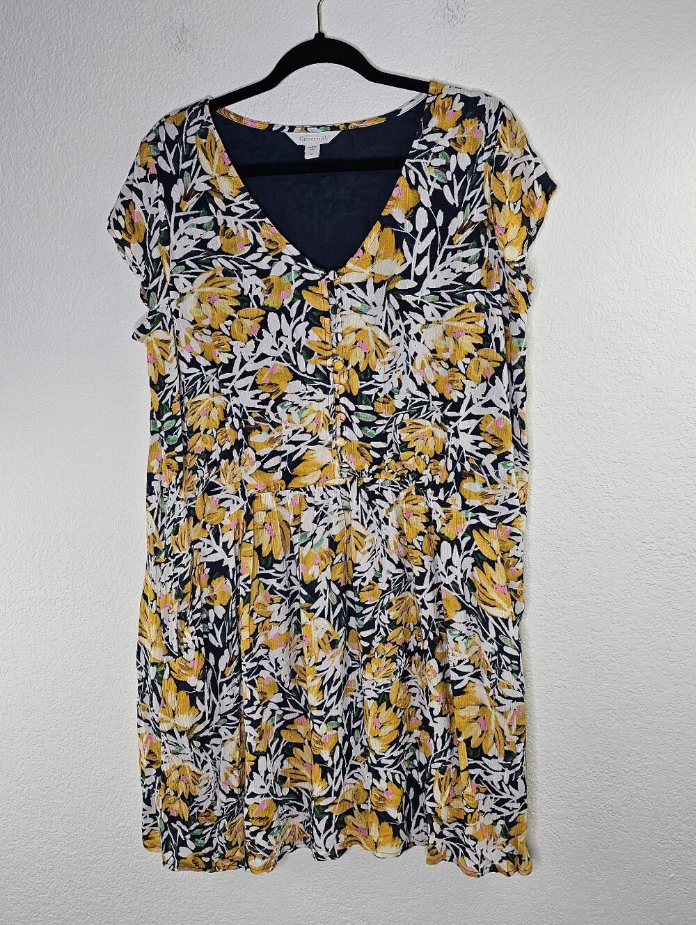Garnet Hill Marina Crêpe Dress in the Sunlit Floral print Medium